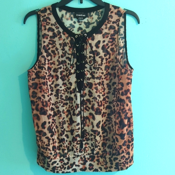 Nwt Bebe Sheer Zebra Top Size M/L - Picture 1 of 15